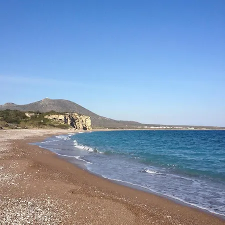 Case de vacanță Paleopoli Cave House