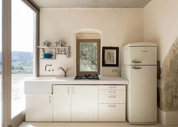 Paleopoli Cave House