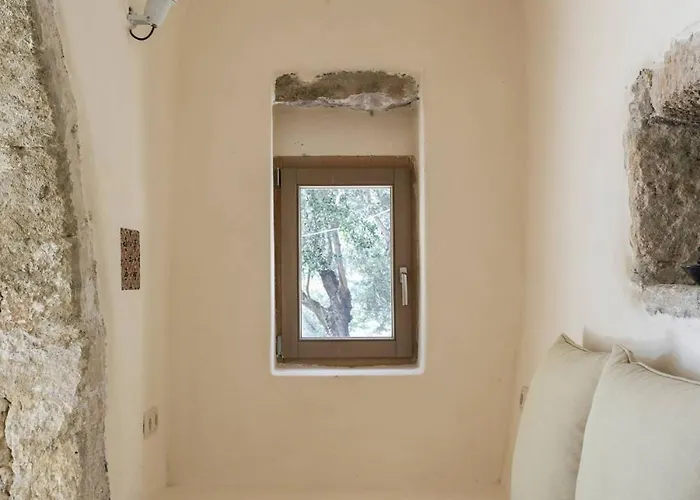 Paleopoli Cave House Ferienhaus Kýthira