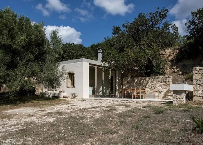 Paleopoli Cave House Kýthira